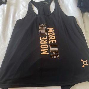 Women’s Orangetheory tank size medium